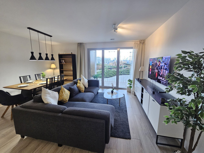 Others 5, Serene 2 bedroom flat with terrace, Luxembourg