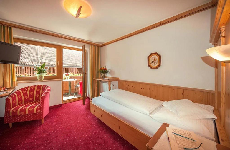 Bedroom 2, Landhotel Denggerhof, Schwaz