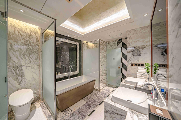 Bathroom 5, Beijing Zhaolin Grand Hotel, Beijing