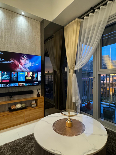 Food & Drinks, Stylish 1BR Near Airport Facing the Bay - 7b