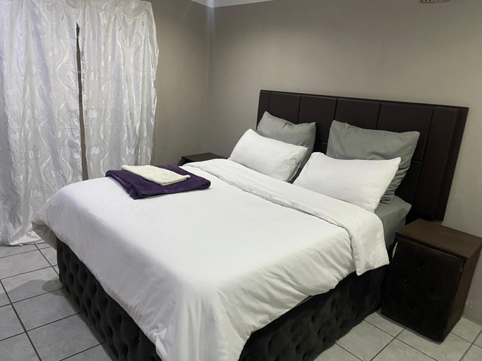 Others 4, Fauna Guest House Bloem, Mangaung