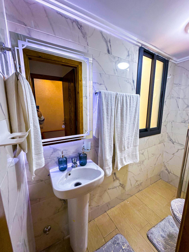 Bathroom 2, VELUXA - LUXURY HOLIDAY HOMES - Centric flat, Tanger-Assilah