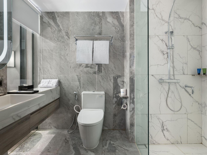 Bathroom 5
