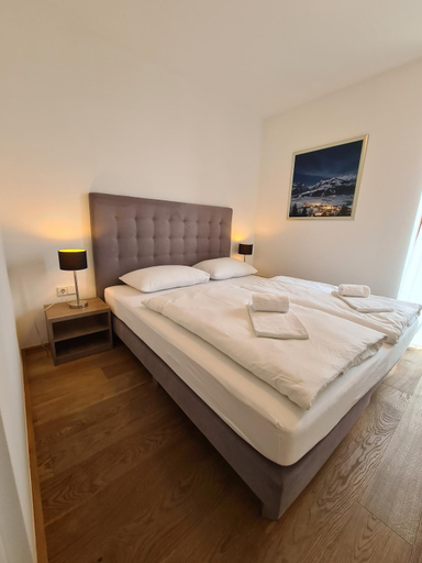 Bedroom 3, Bellevue Residences - Luxurious Lakeside Apartments, Zell am See