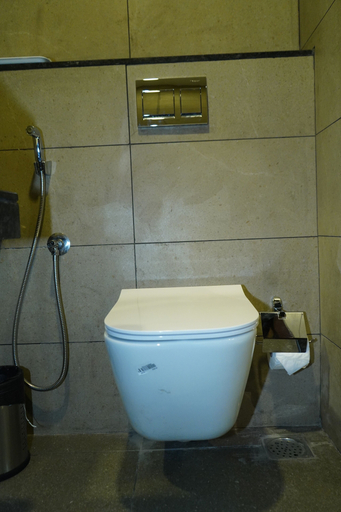 Bathroom 4