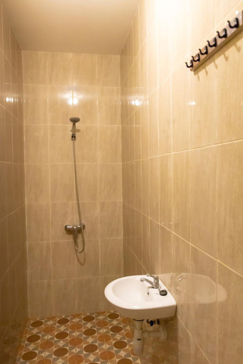 Bathroom 4