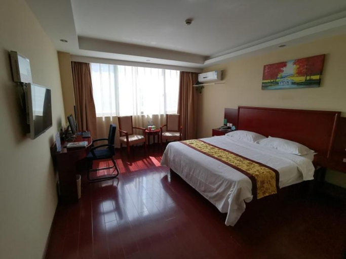 Bedroom 3, GreenTree Inn Taicang Liuhe Passenger Station Express Hotel, Suzhou