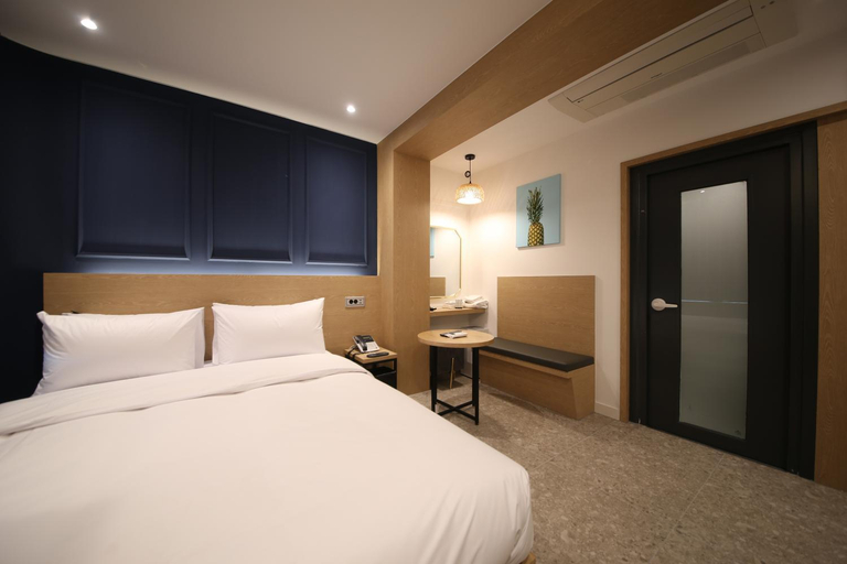 Bedroom 3, Hotel Vantt, Buk
