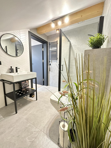 Bathroom, Apartamenty Skandynawia z basenem, Sławno