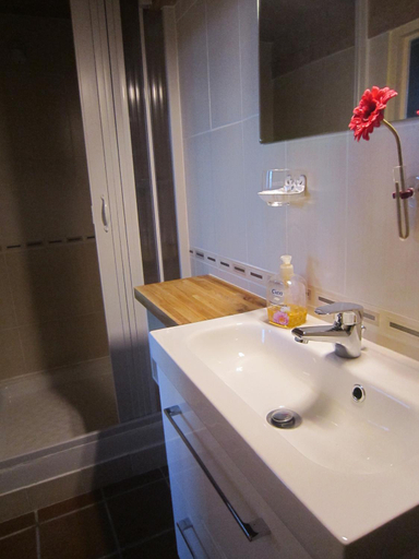 Bathroom 2, Les Gites du Mas des Cigales, Gard