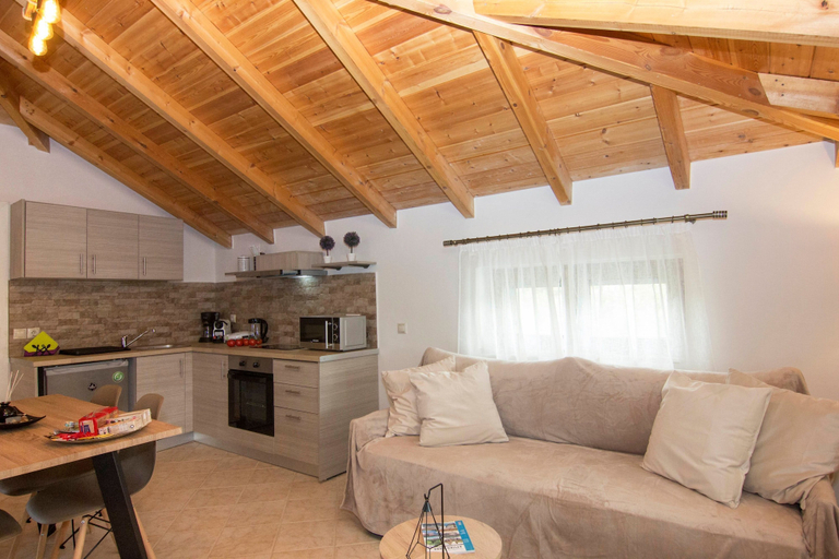 Room 3, Selinitsa Stone Studio - Mani Seaview Retreat, Peloponnese