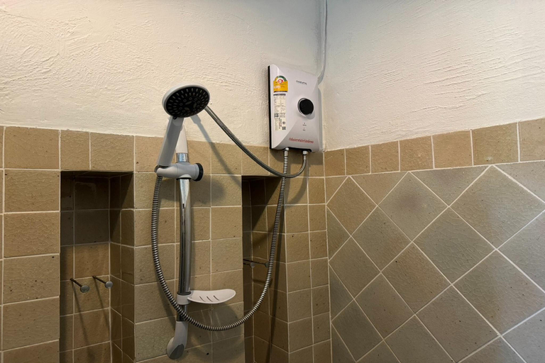 Bathroom 25
