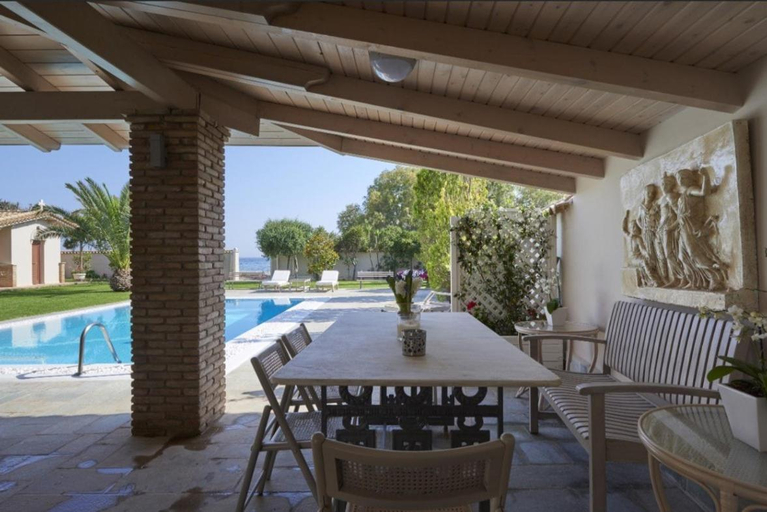 Others 3, Luxury 4 Bdrm Villa with Pvt Pool on the beach, Attica
