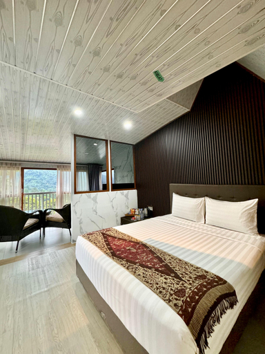 Bedroom 3, De Pointe Resort & Resto, Bogor