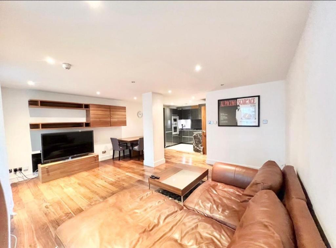 Others 4, Luxury River Apartments- Parliament, London