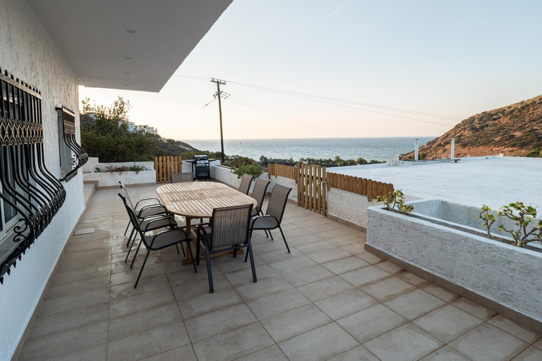 Others 5, Villa Dirui, Crete