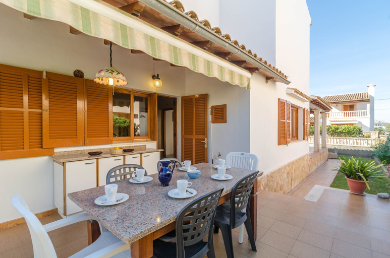 Room 5, Es Port in Portocolom, Baleares