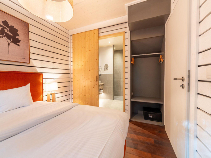 Bedroom 2, Enchanting Forest Escape, Hainaut