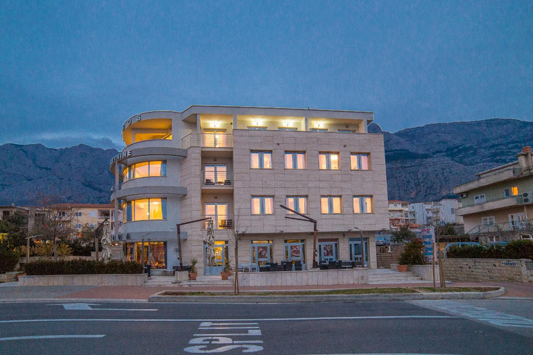Exterior view 2, Apartments Mario Migros, Makarska