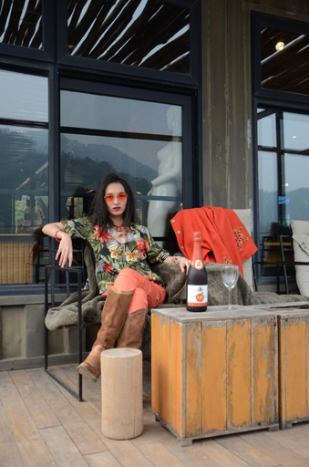 Food & Drinks 3, GISY Lake House 2F, Sóc Sơn