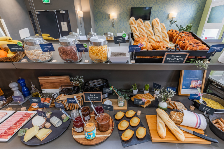 Food & Drinks 5, Appart'City Confort Cherbourg Centre Port, Manche