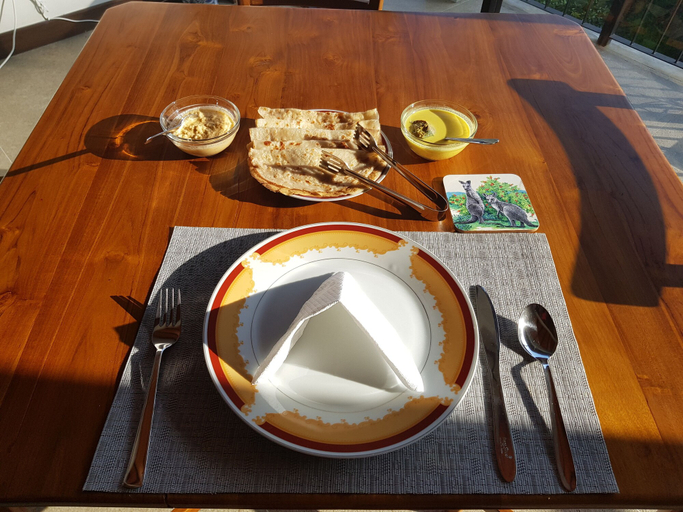 Food & Drinks, Lush Breeze, K.F.G. & G. Korale
