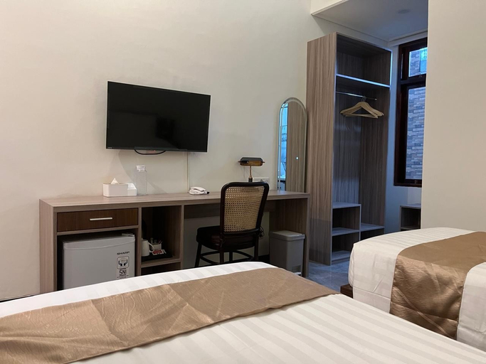 Bedroom 3, AYSEL GUESTHOUSE., Pemalang