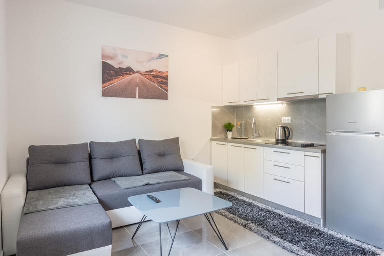 Others 2, Luxury apartment Melissa, Vodice
