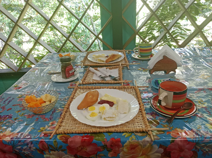 Food & Drinks 5, Hostal Ebenezer Macedonia Amazonas, Leticia