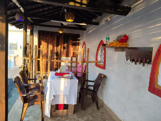Food & Drinks 4, Madai Resort, Dhar