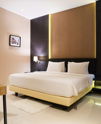 Bedroom 16