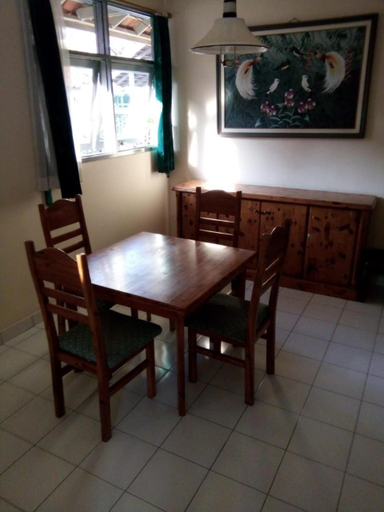 Dining Room 2