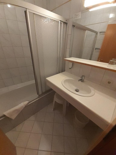 Bathroom 3, Der Hechl, Liezen