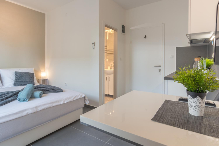 Others 5, Luxury apartment Melissa, Vodice