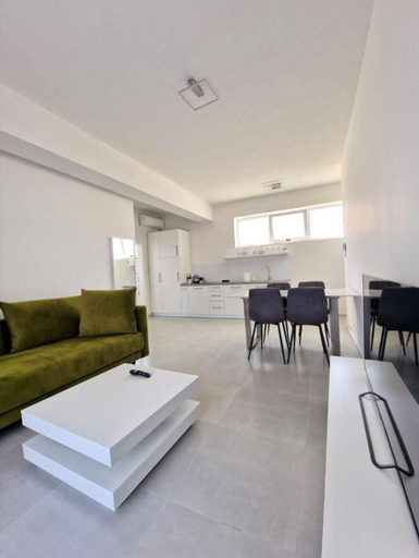 Others 4, BB Residence, Arad