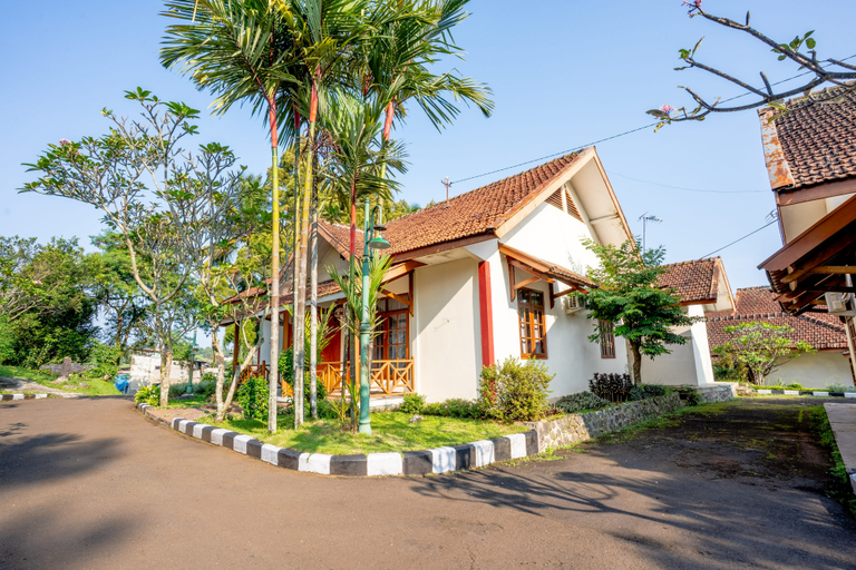 Exterior & Views 2, Hotel New Pesona Anggraini, Bogor