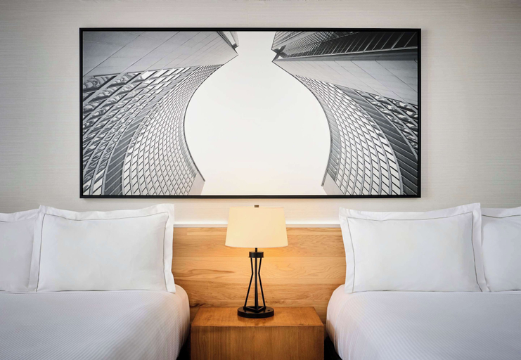 Bedroom 3, Radisson Blu Toronto Downtown, Toronto