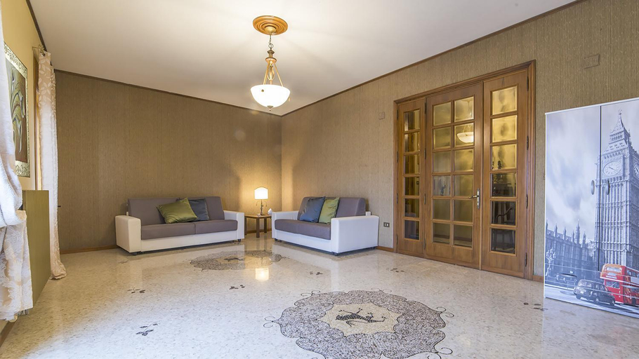 Others 2, Appartamento Stapane by Palazzo Stapane, Lecce
