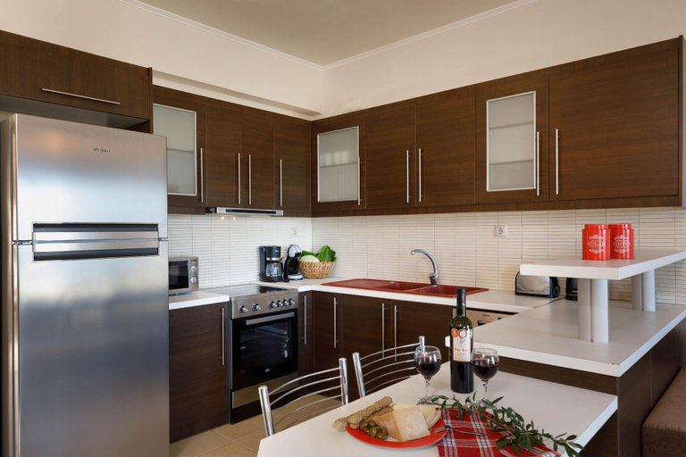 Room 2, Cafe Noir - Sea View Exclusive Maisonette, Crete