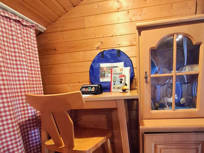 Others 4, Waldferienhaus 98 I 3 Schlafzimmer I Lagerfeuer, Regen