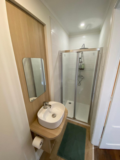 Bathroom, La petite chouette, Vosges