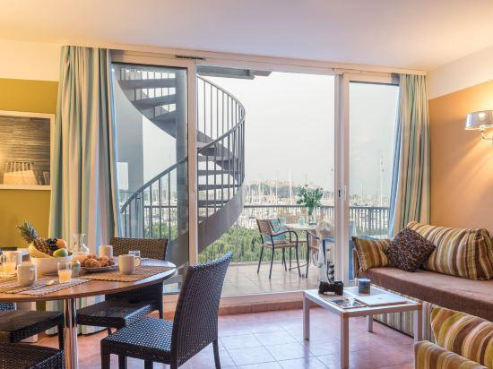 5, Résidence Pierre & Vacances Premium Port Prestige, Alpes-Maritimes