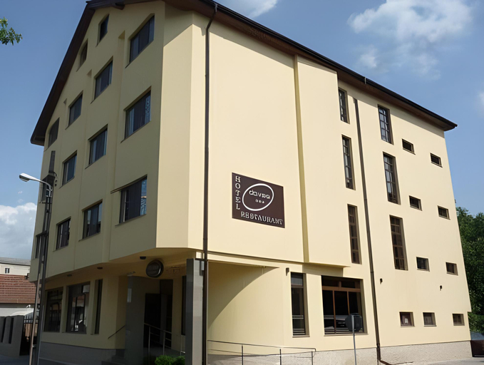 Others 2, Hotel Davos, Deva