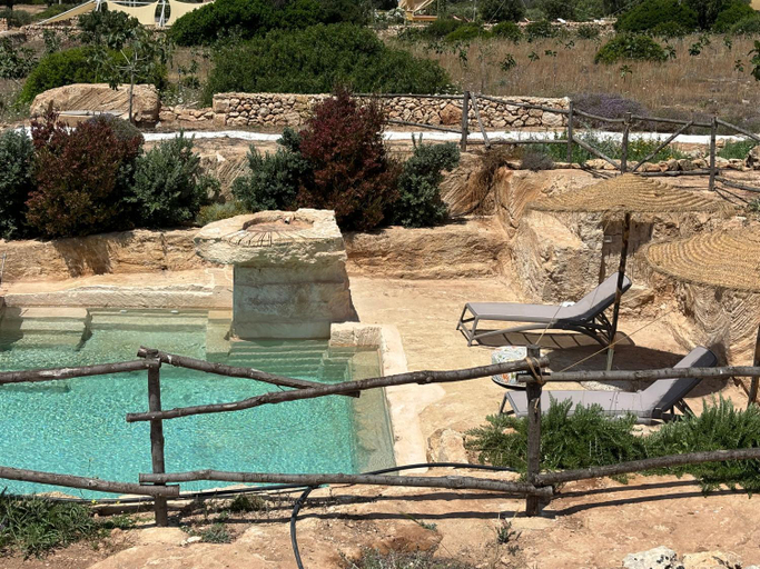 Others 5, FICOMORO FARM, Taranto