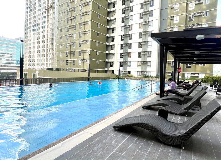 Others 4, 1-B in IT Park, Cebu City