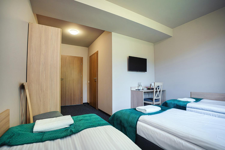 Bedroom 3, Hotel Boginia, Zgierz