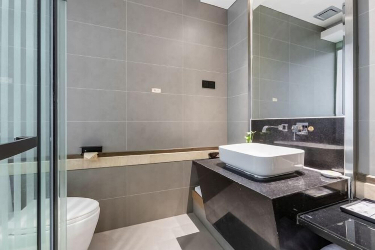 Bathroom 4, Elegance Hotel, Suqian