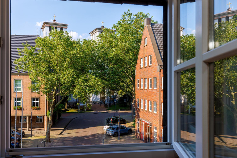 Others 5, Logierhaus RheintorEins, Kleve