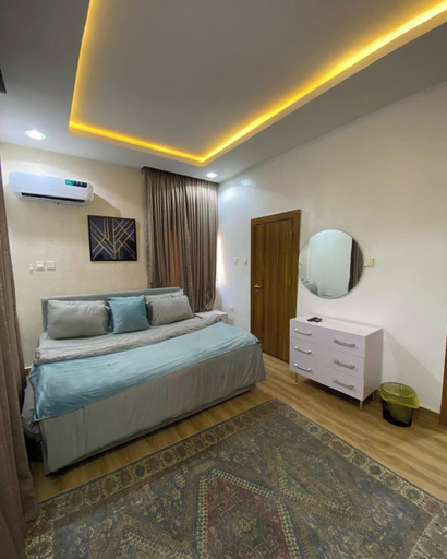 Others 5, Aria Residence, AbujaMun