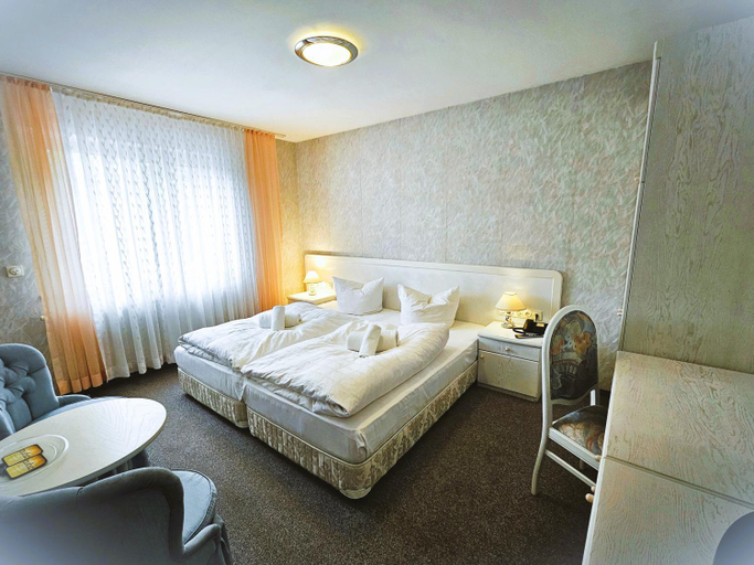 Bedroom 2, Hotel-Restaurant-Gondelfahrt, Görlitz